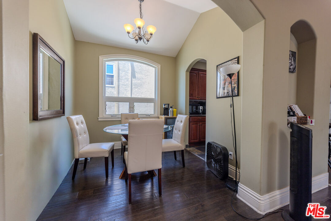 1912 Vanderbilt Ln Unit: C