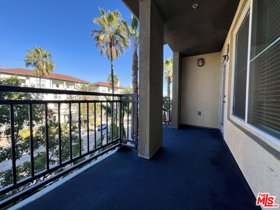 6020 Seabluff Dr Unit: 302