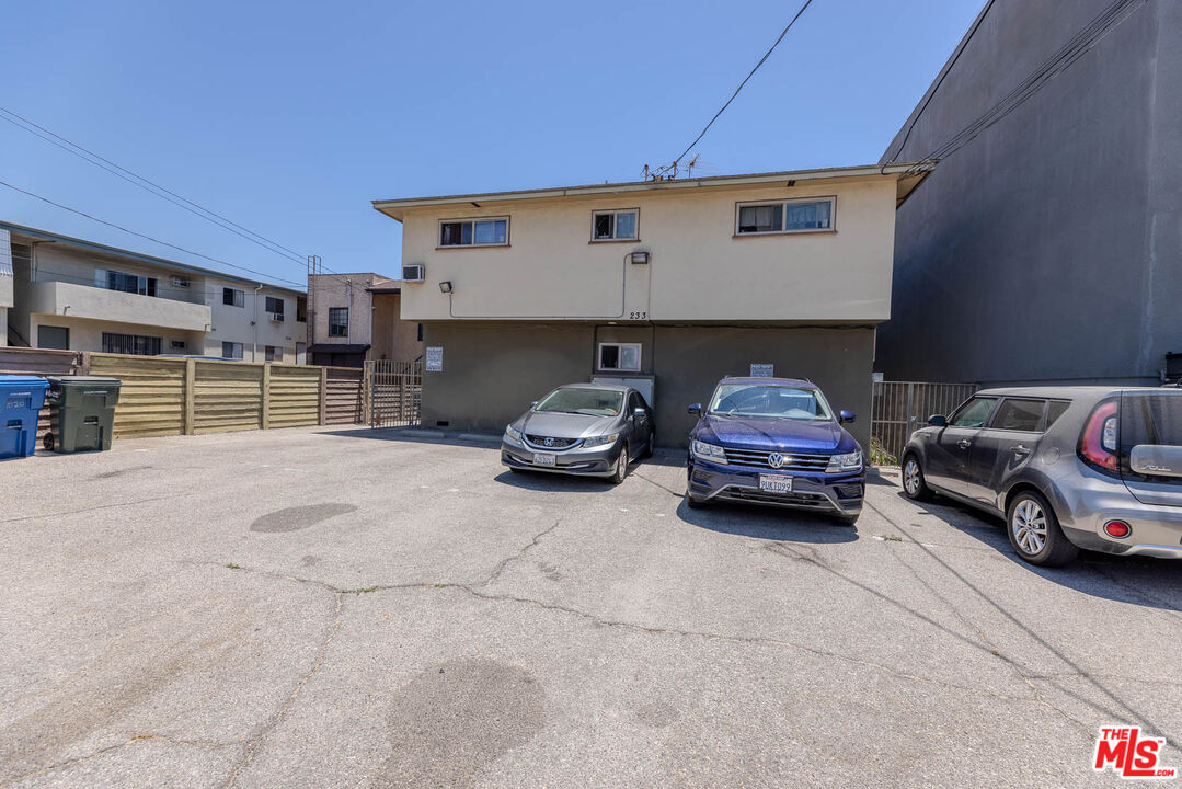 233 E Alameda Ave Unit: A