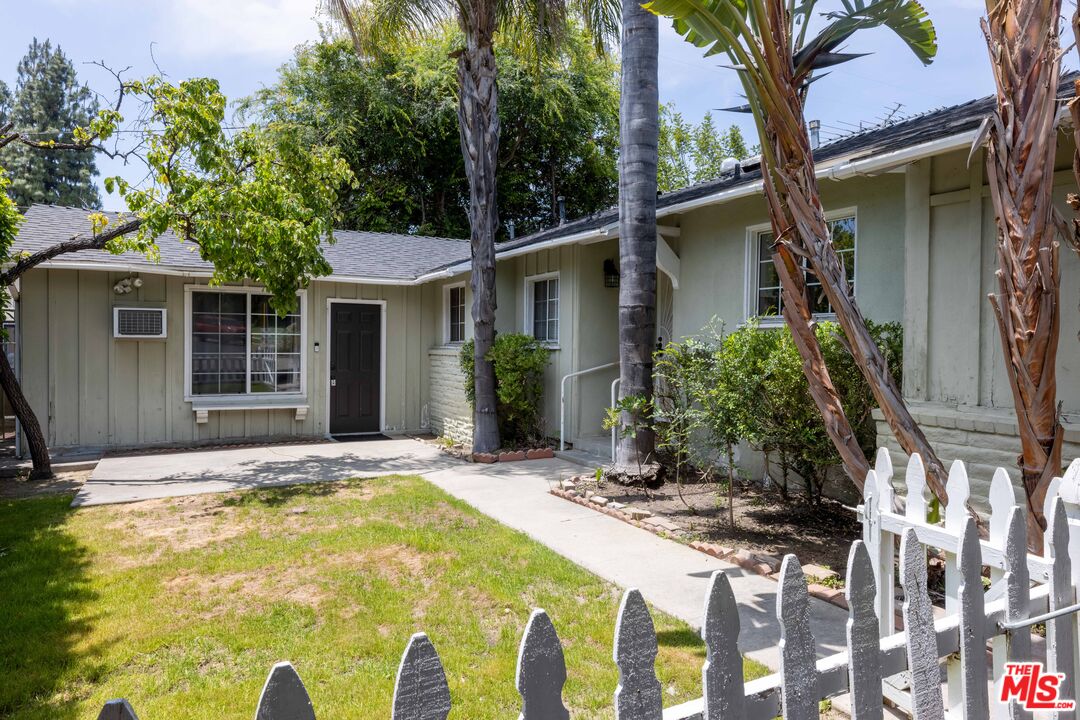 12835 Delano St Unit: A