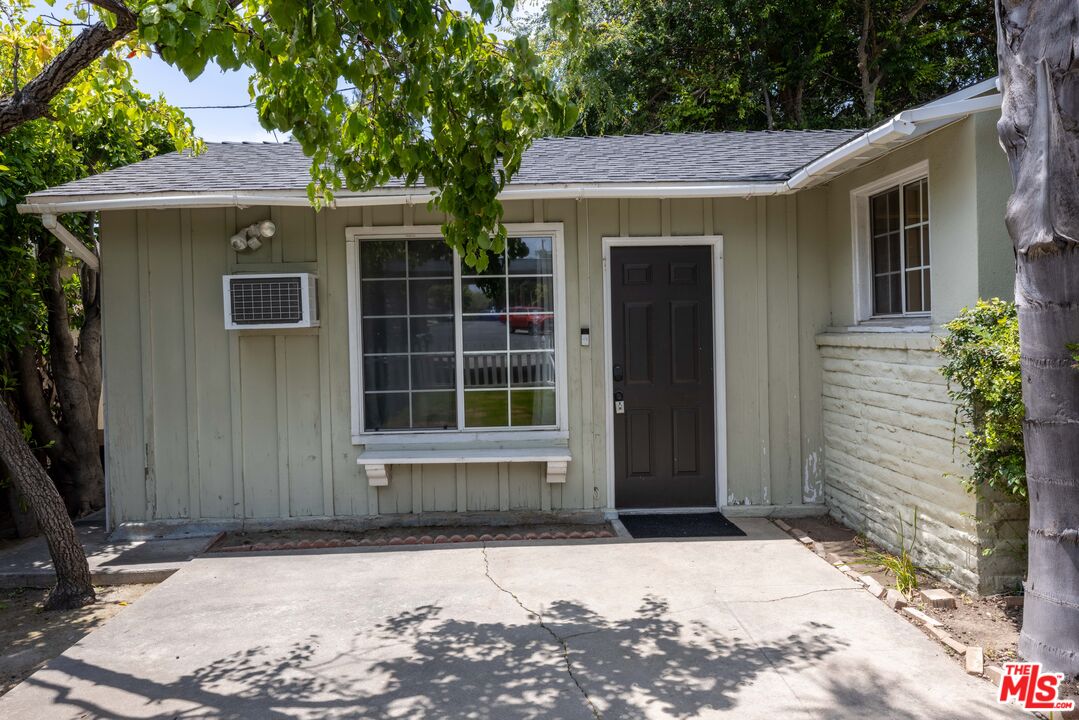 12835 Delano St Unit: A