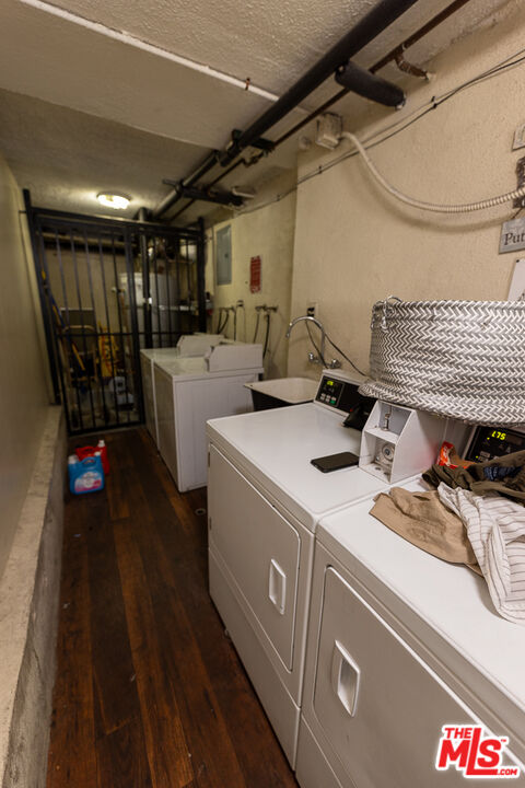 275 Lucas Ave Unit: 4