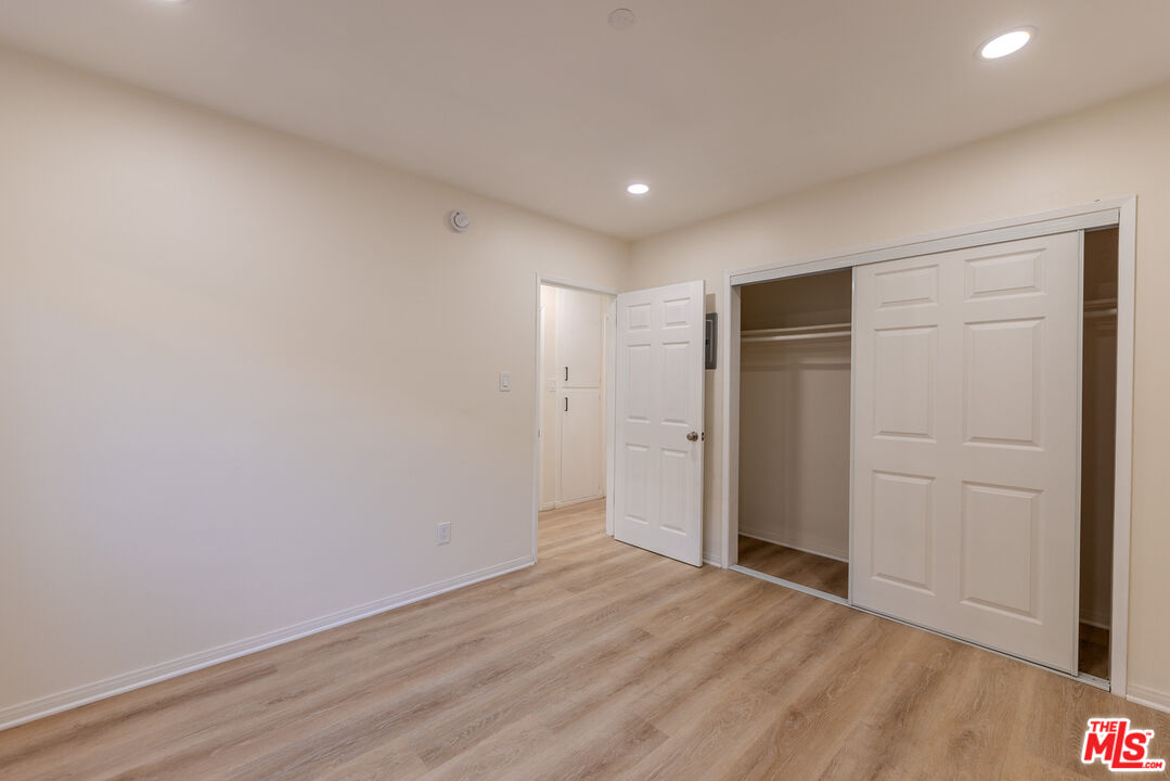 1118 Waterloo St Unit: 2