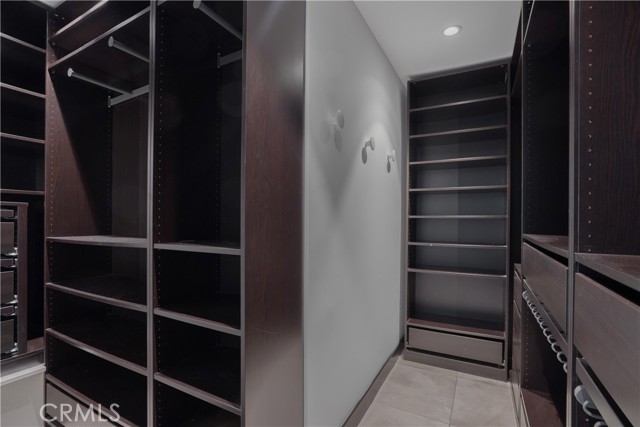 1209 Las Arenas WAY Unit: 5