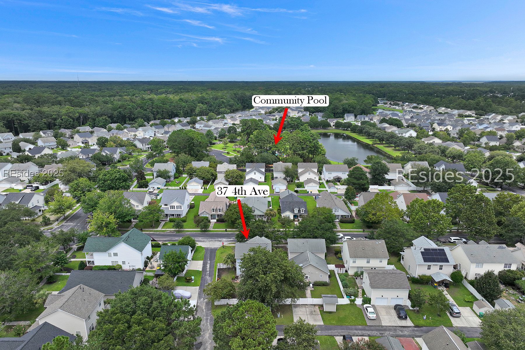 37 4th Avenue