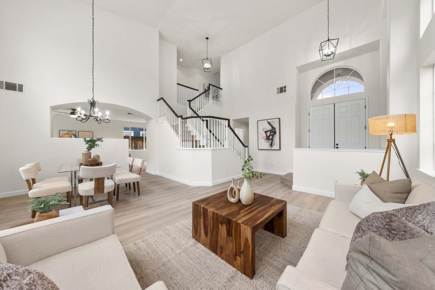 866 Sorrento DR