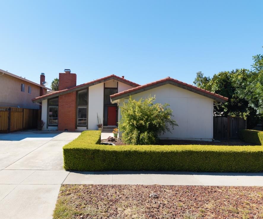 1612 Peachwood Drive