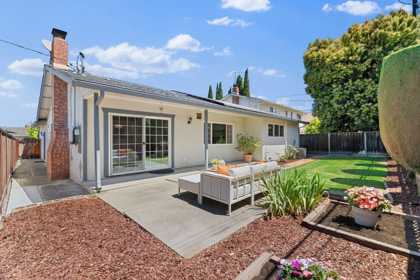 1584 Sonoma Drive