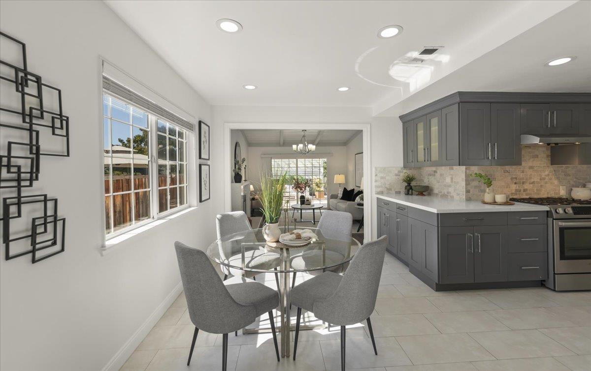 1209 Glacier Drive