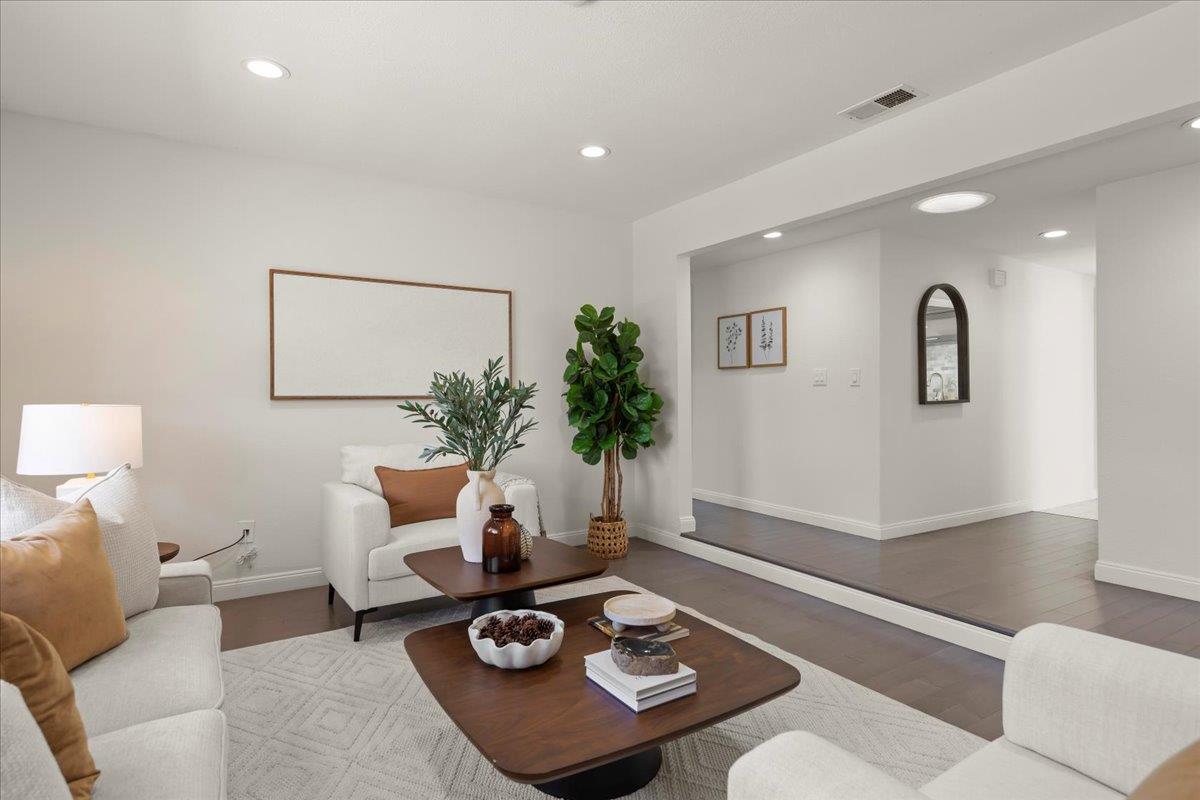 1209 Glacier Drive