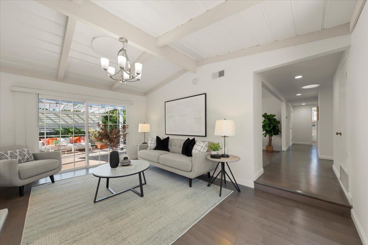 1209 Glacier Drive