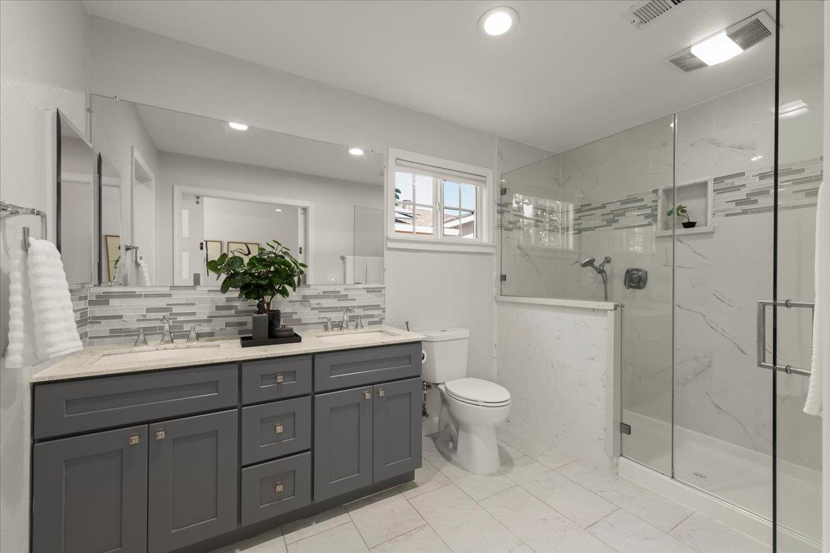 1209 Glacier Drive