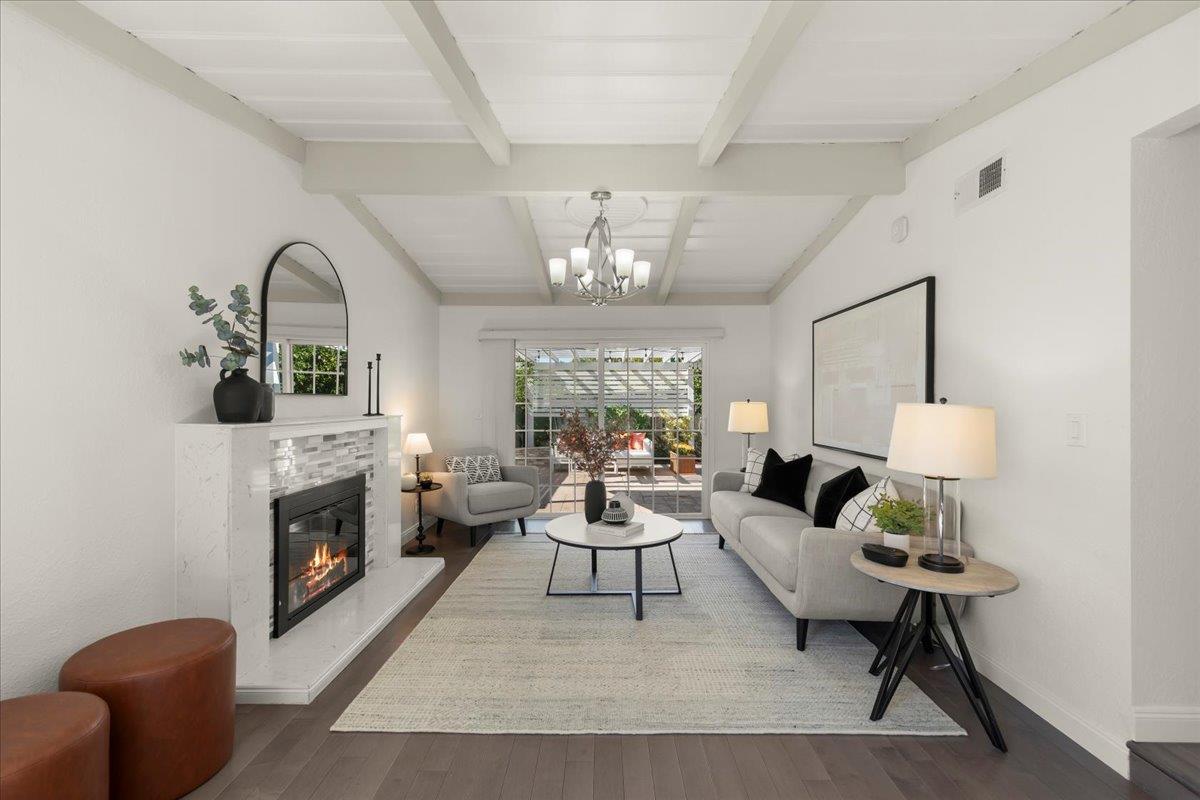 1209 Glacier Drive