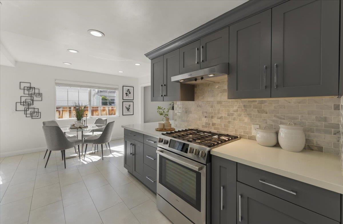 1209 Glacier Drive