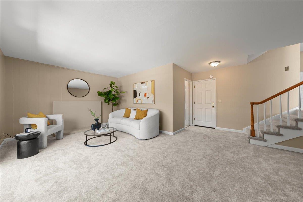 2390 Harris CT