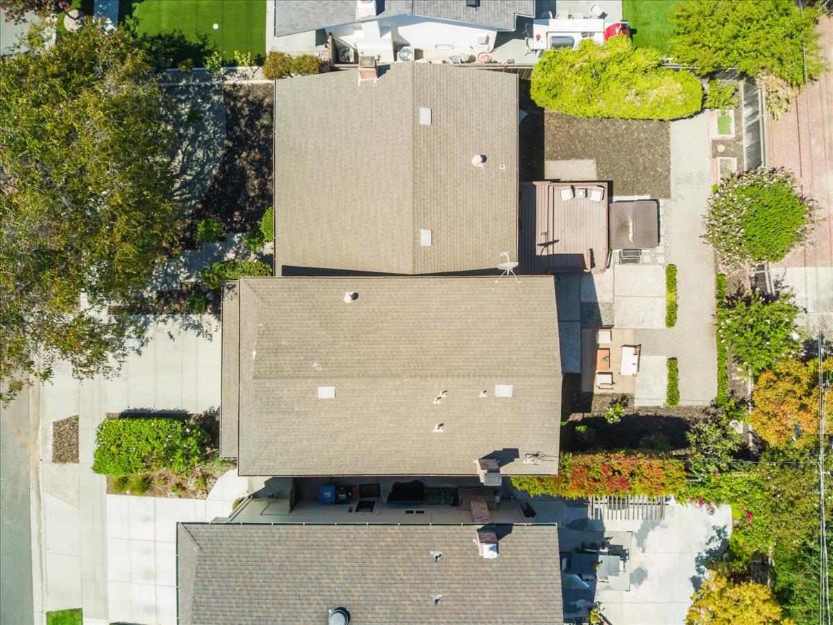 2390 Harris CT