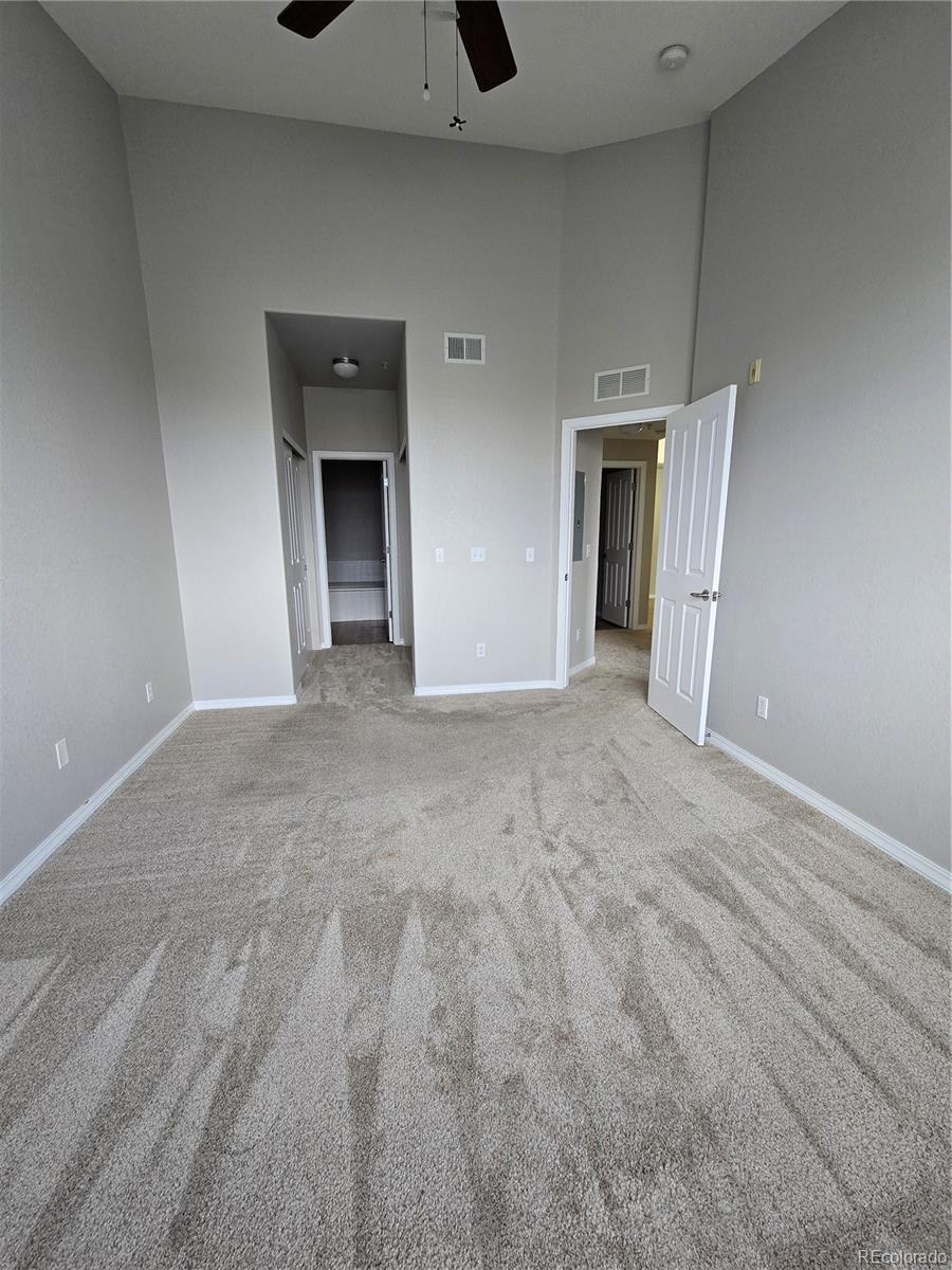 8726 S Kline Street Unit: 208