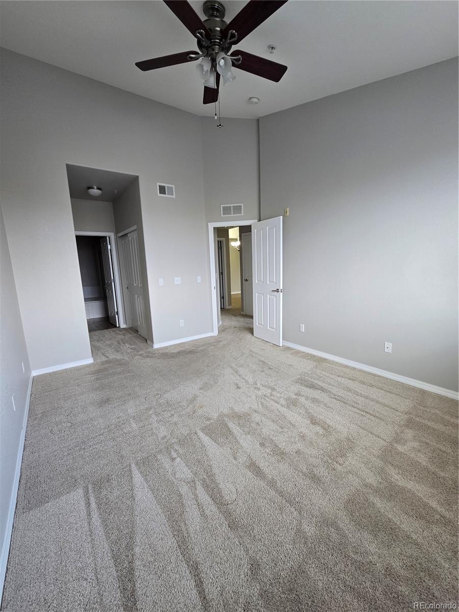 8726 S Kline Street Unit: 208