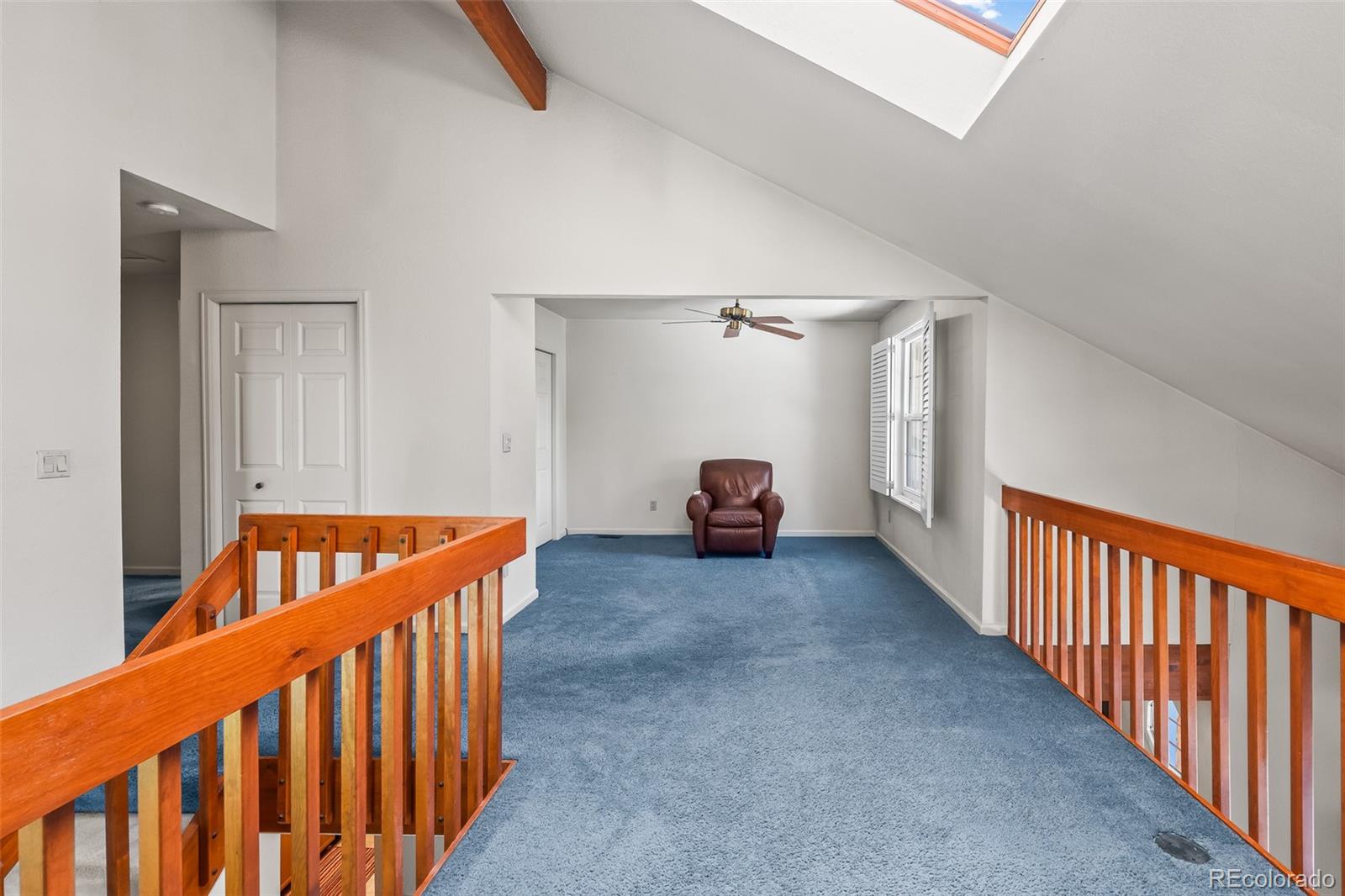 1417 W Lake Court