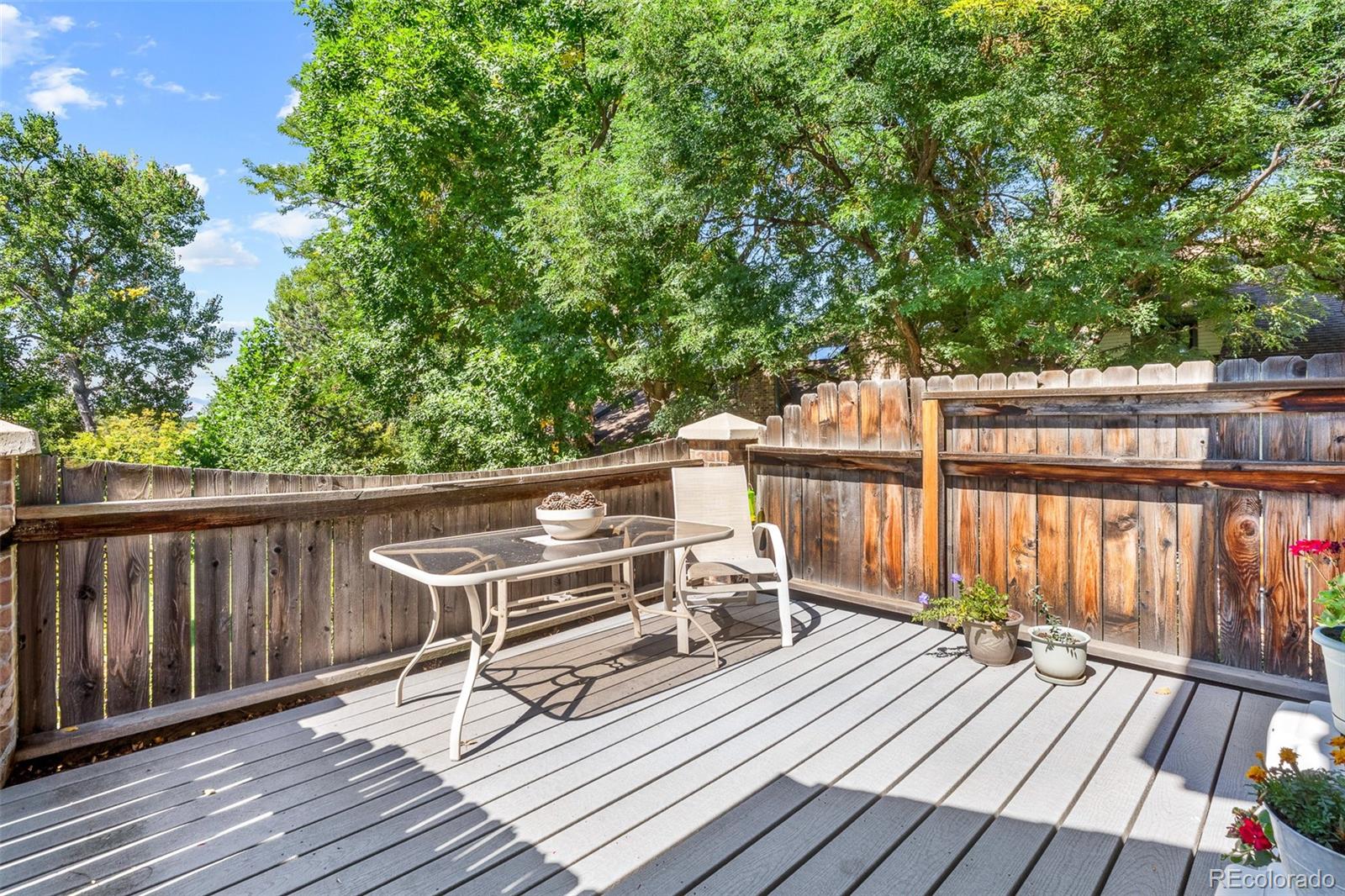 1417 W Lake Court