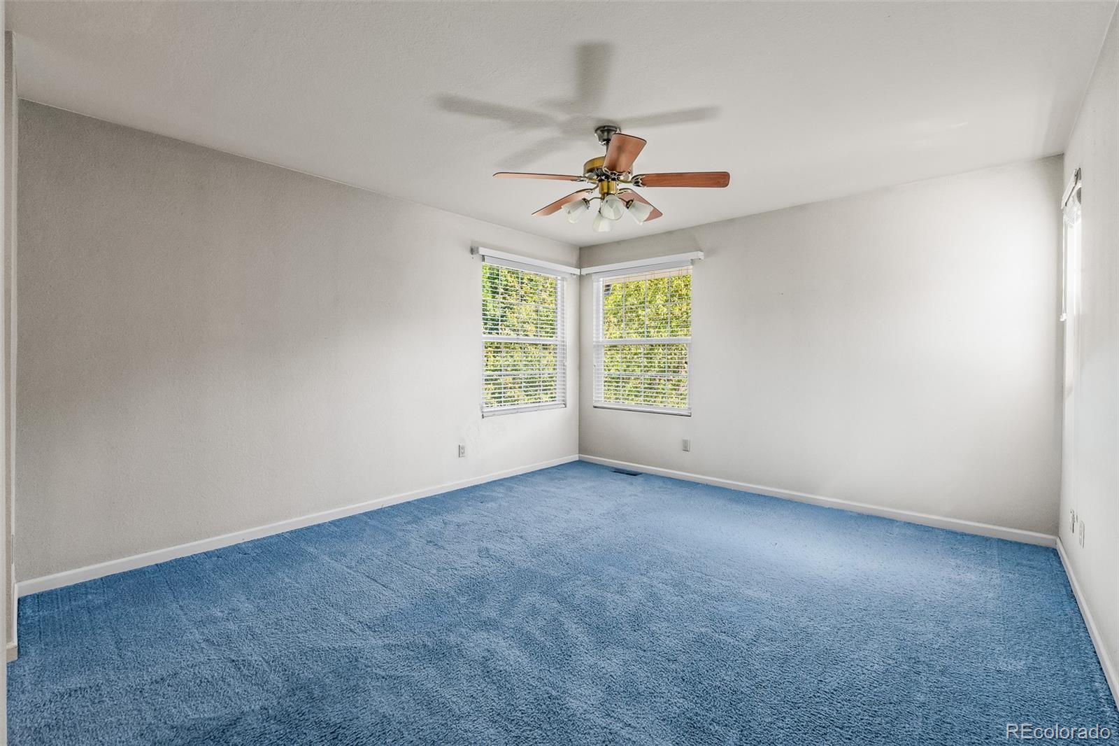 1417 W Lake Court