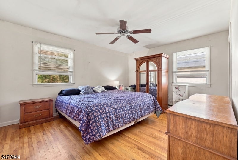 16 Hamilton Blvd