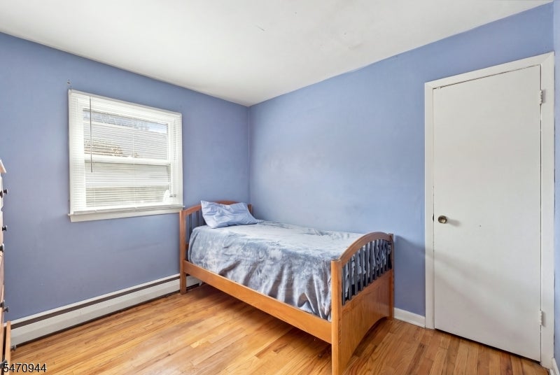 16 Hamilton Blvd