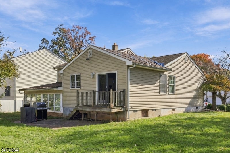 16 Hamilton Blvd