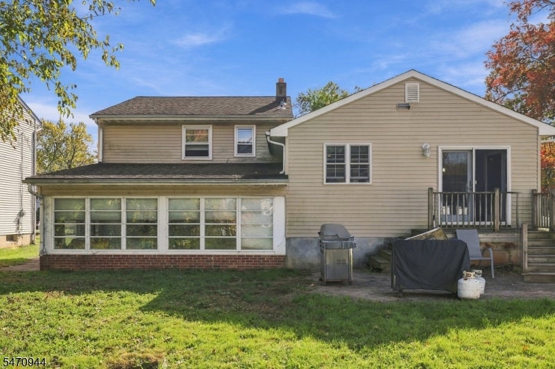 16 Hamilton Blvd