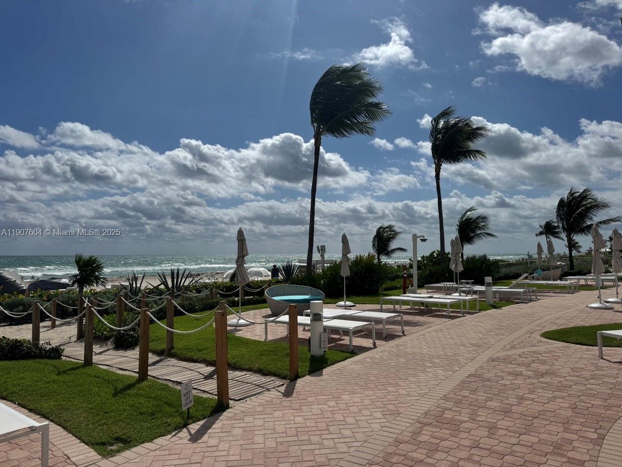 18201 Collins Ave # 1408