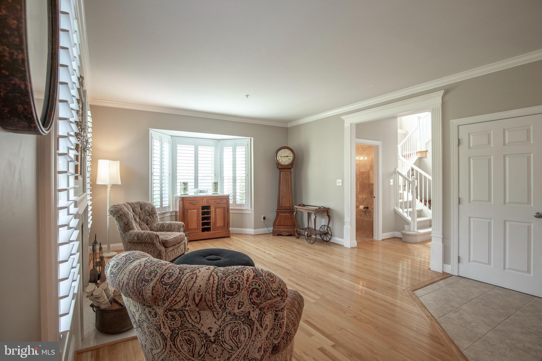 2329 ROSEMONT TERRACE