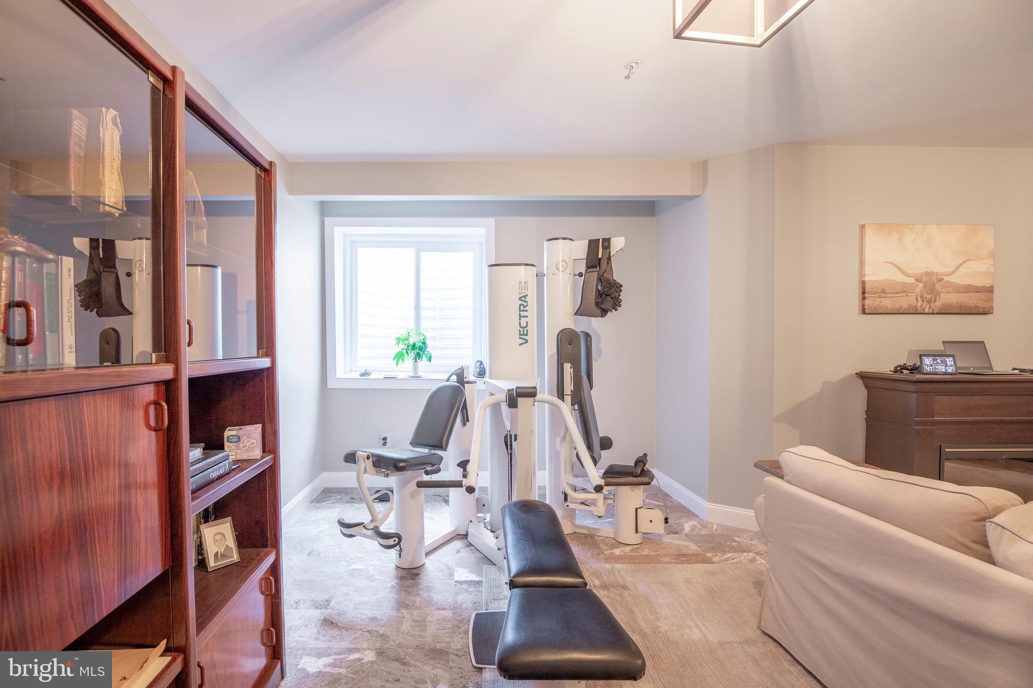 2329 ROSEMONT TERRACE