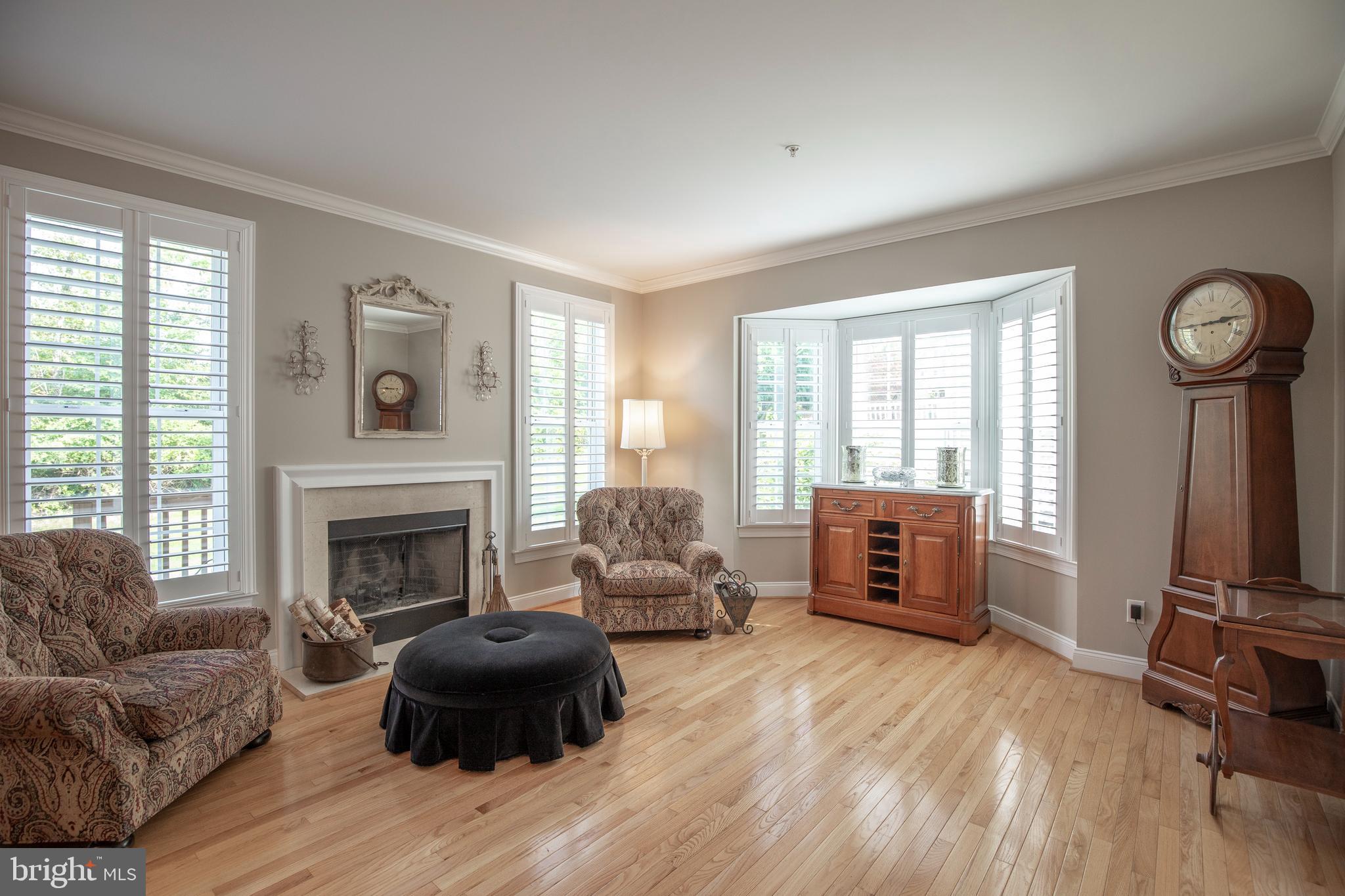 2329 ROSEMONT TERRACE