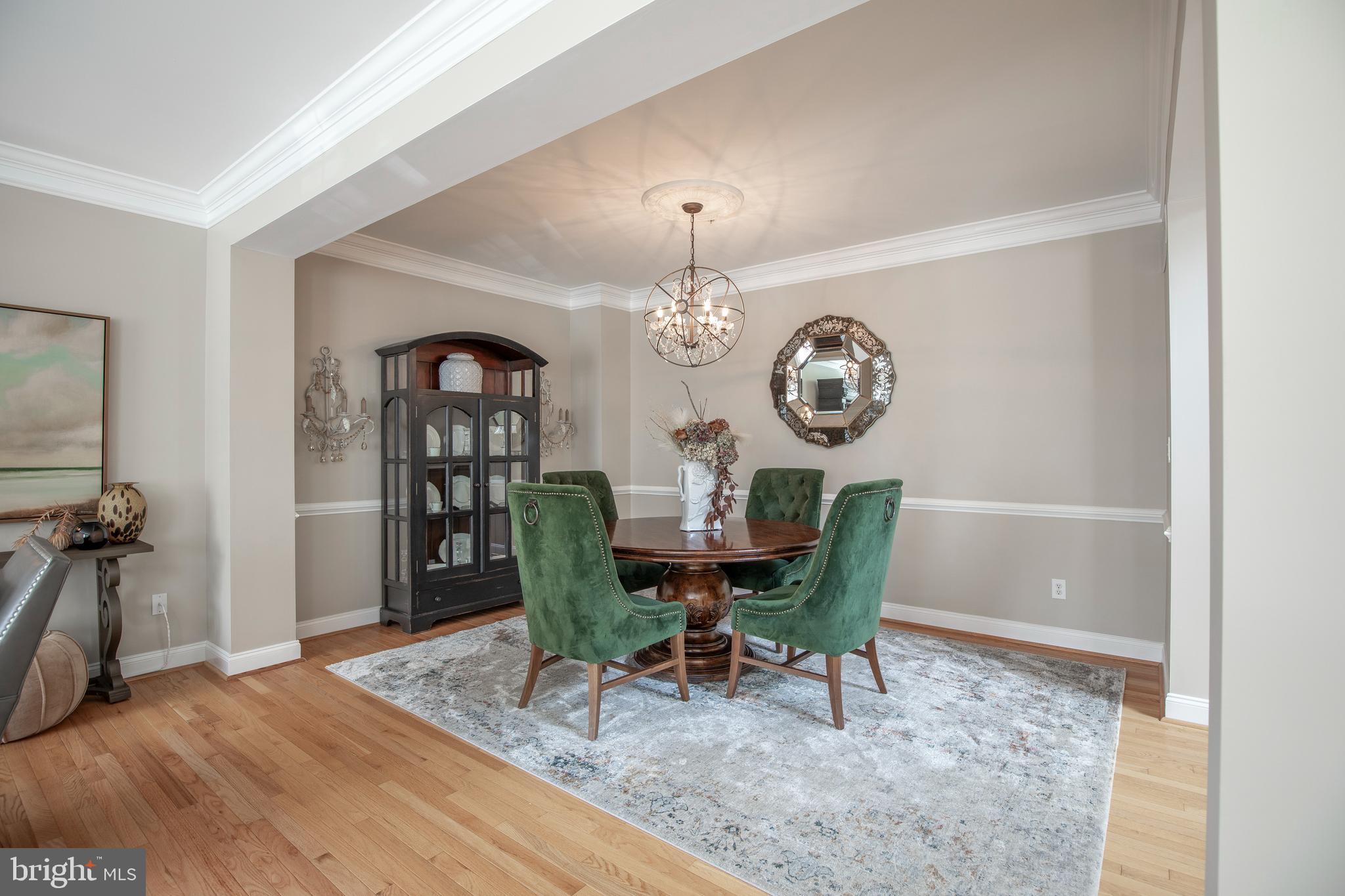 2329 ROSEMONT TERRACE