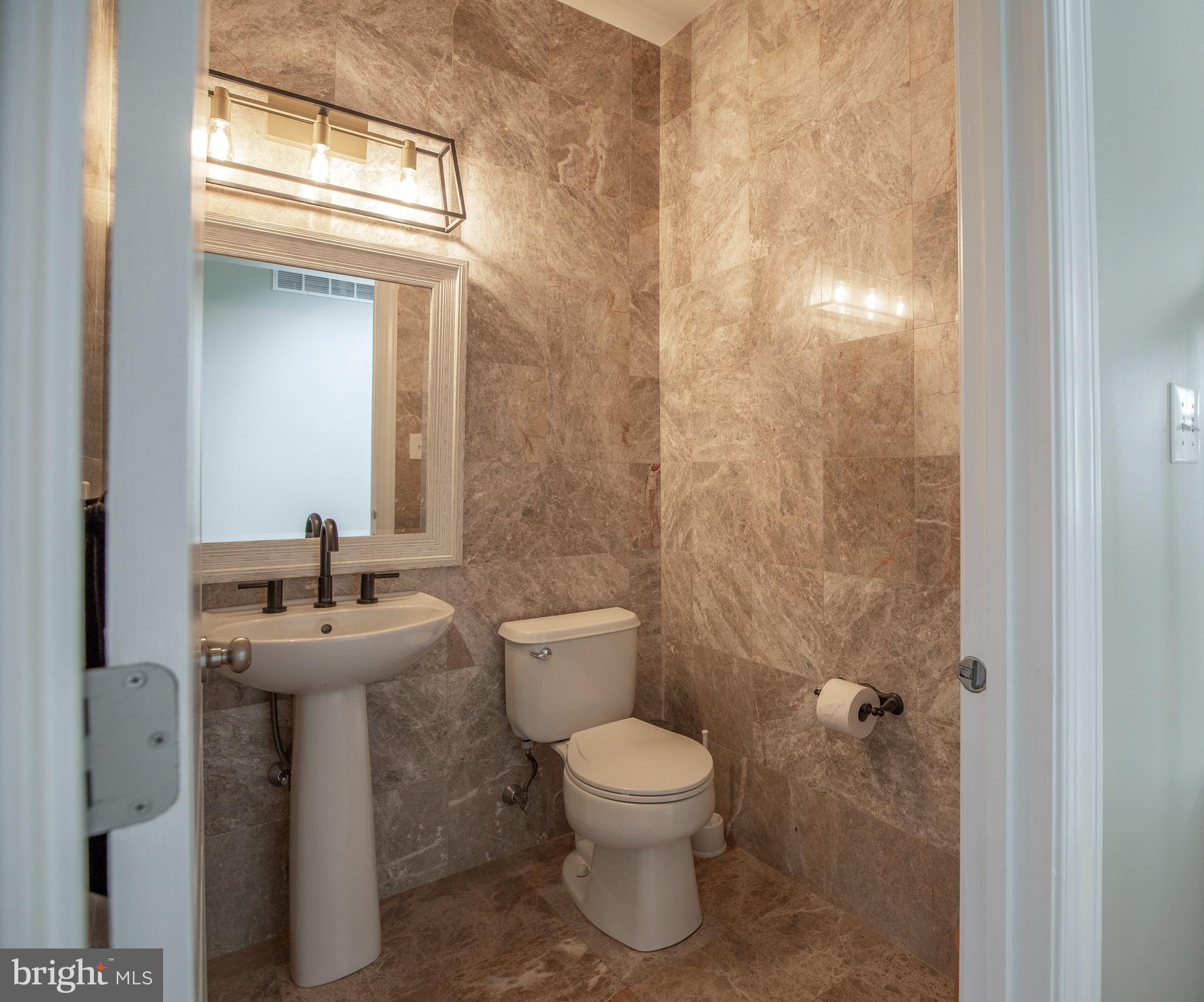 2329 ROSEMONT TERRACE