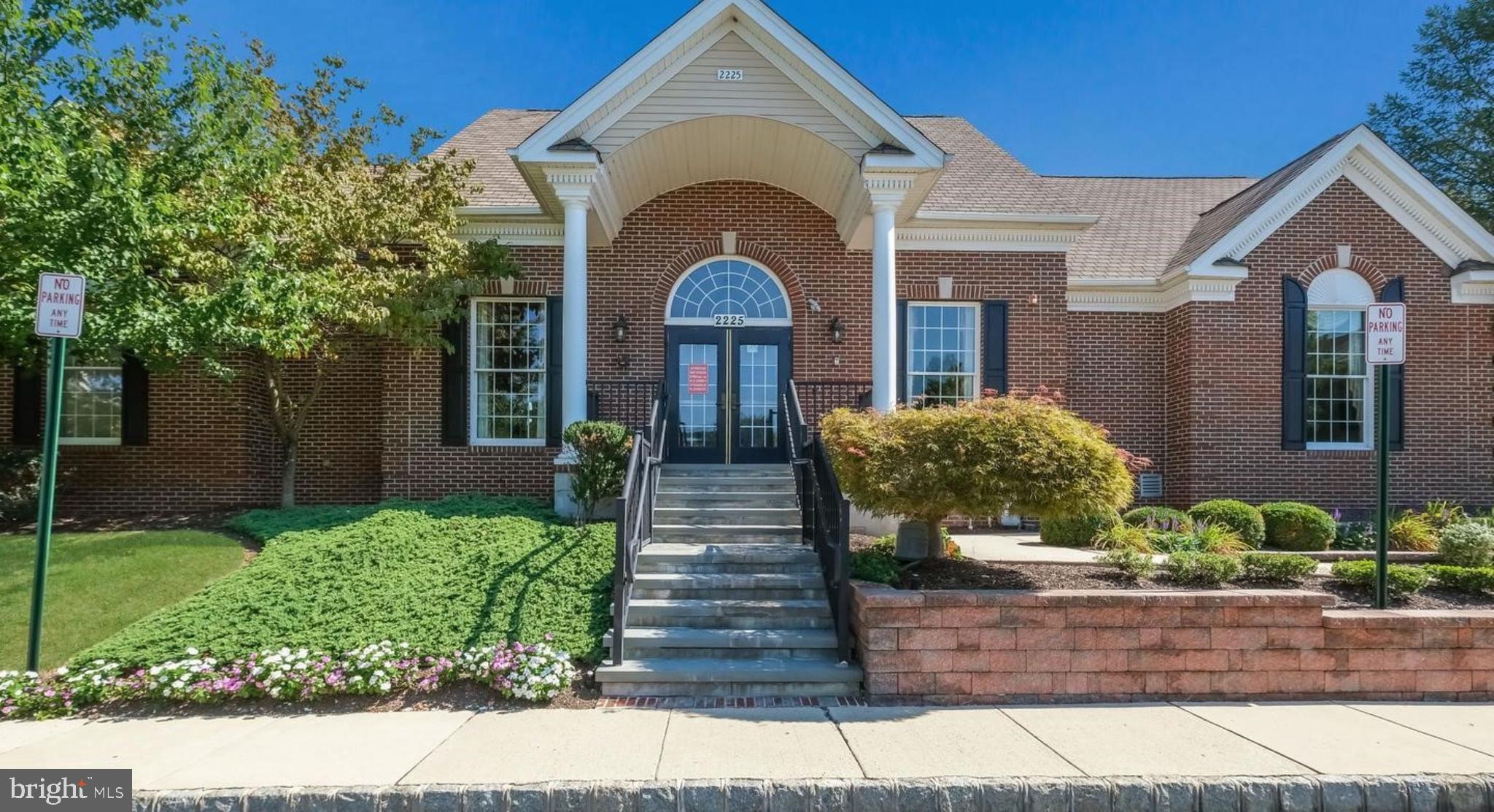 2329 ROSEMONT TERRACE