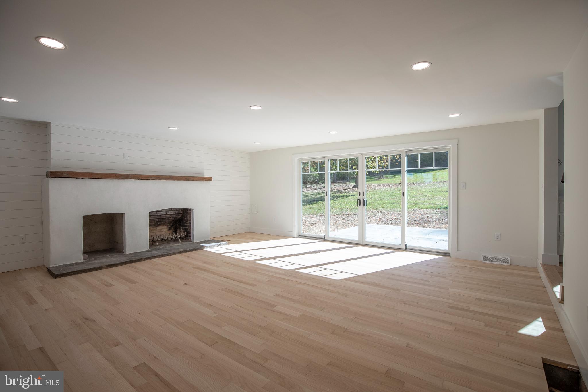 2317 Aquetong ROAD