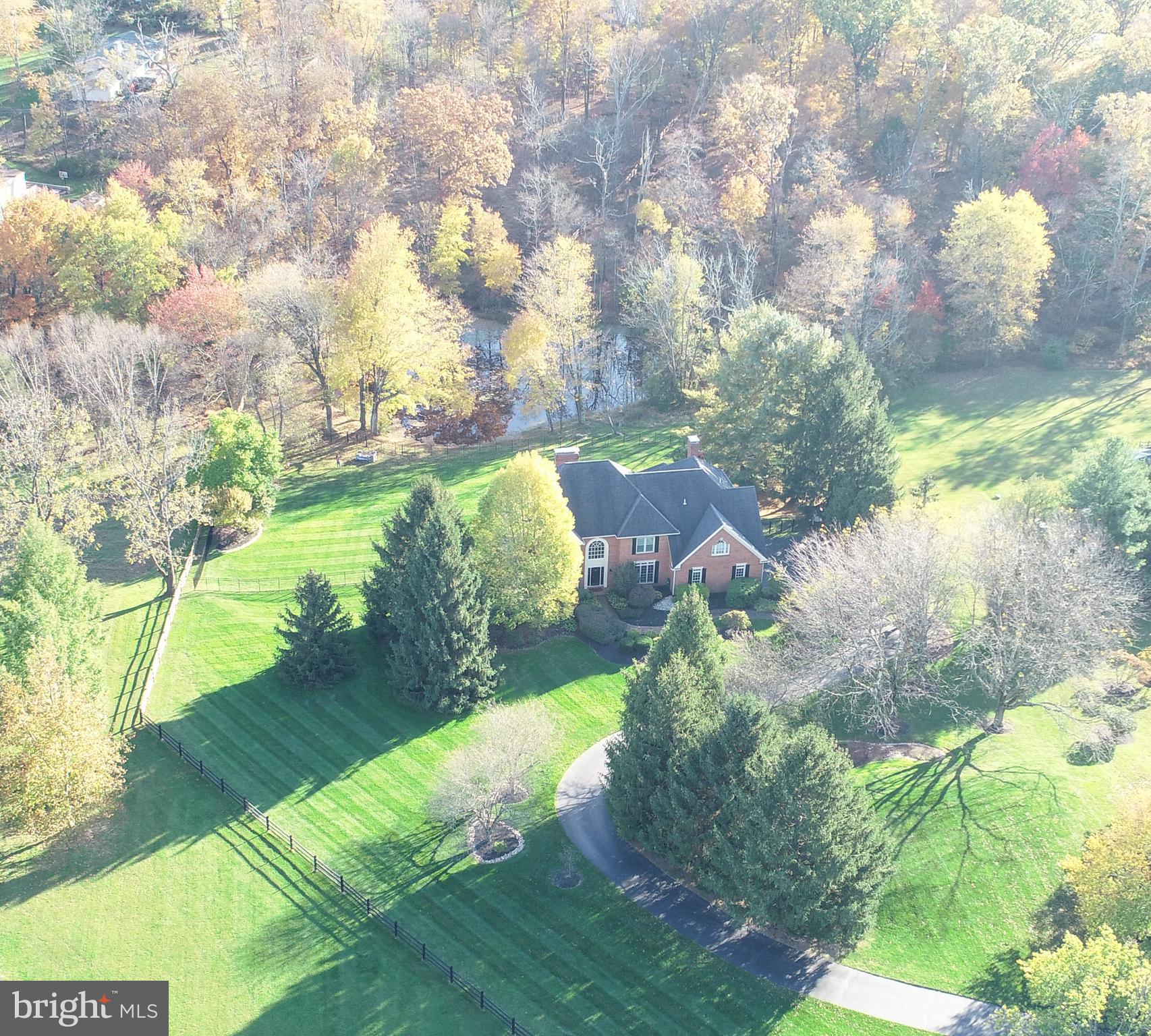 107 Whisper Wood COURT