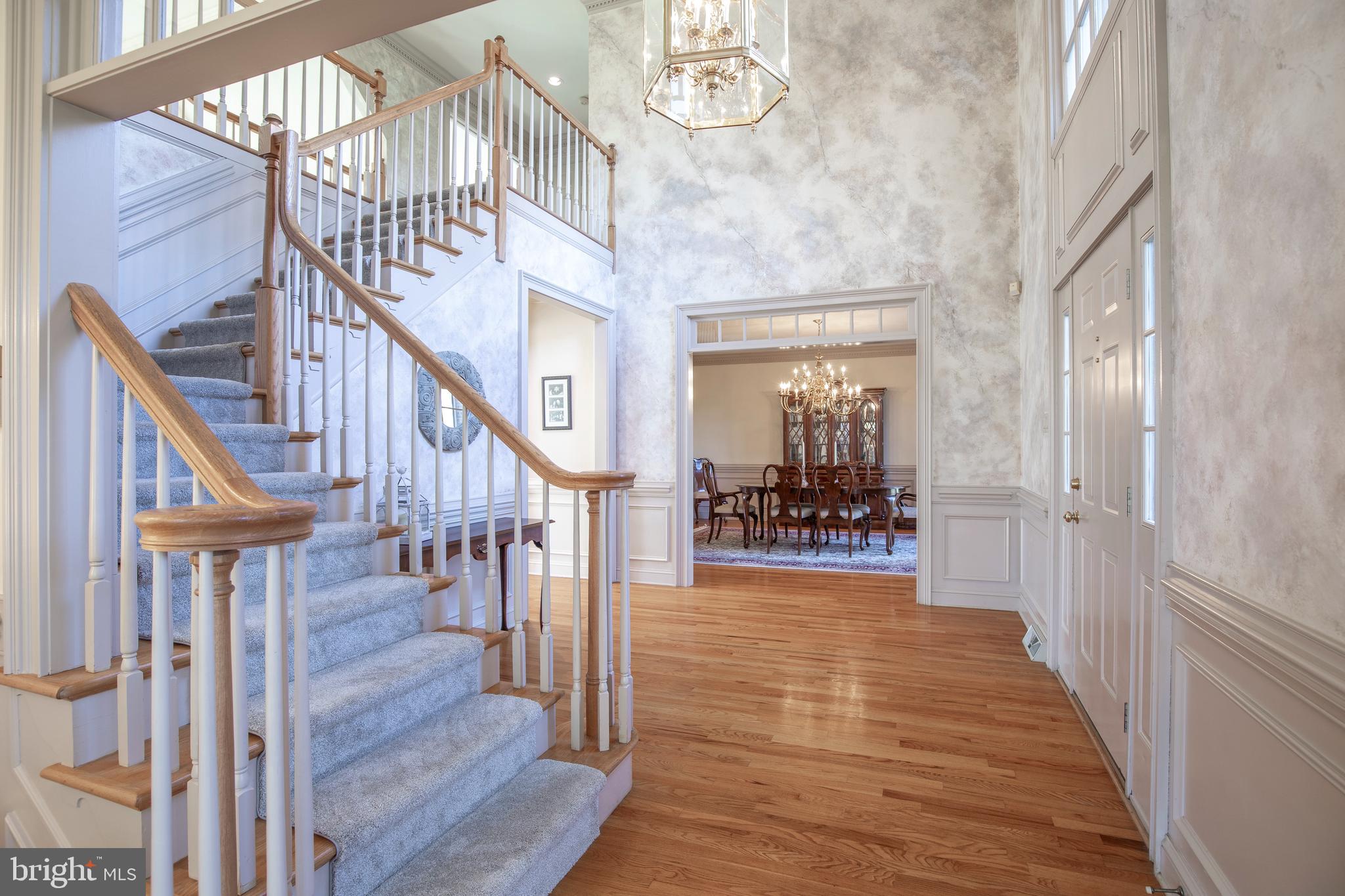 107 Whisper Wood COURT