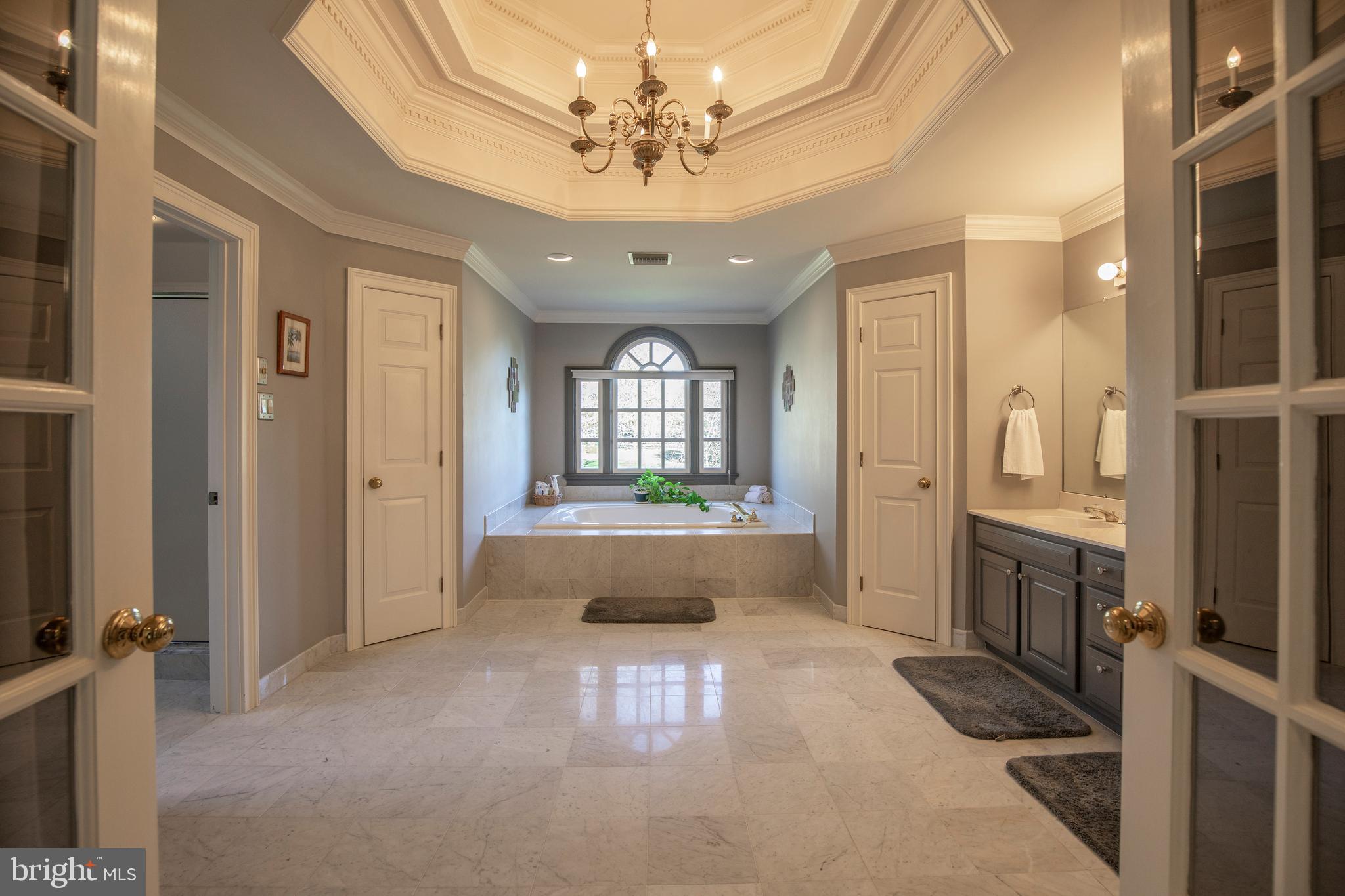 107 Whisper Wood COURT