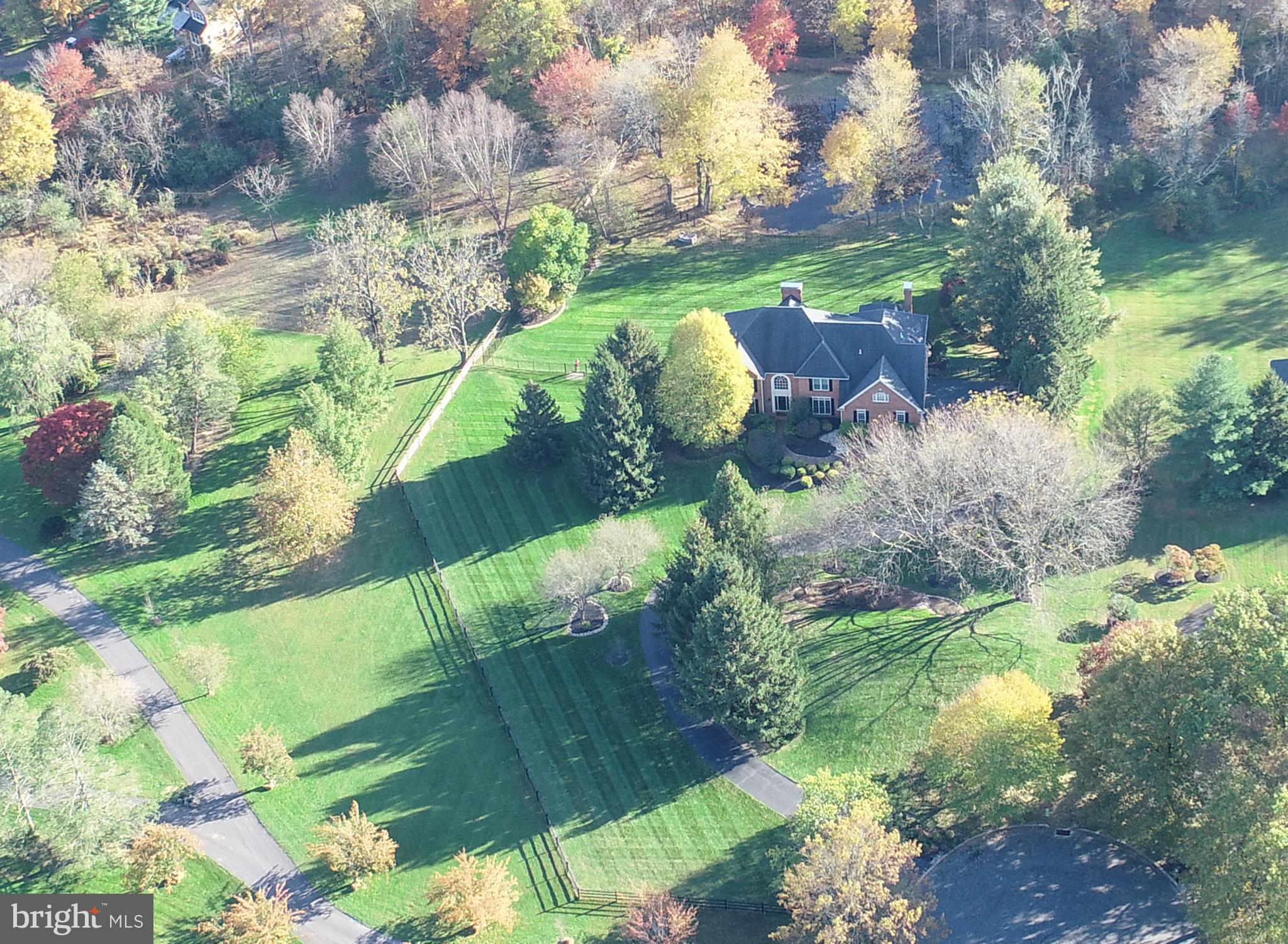 107 Whisper Wood COURT