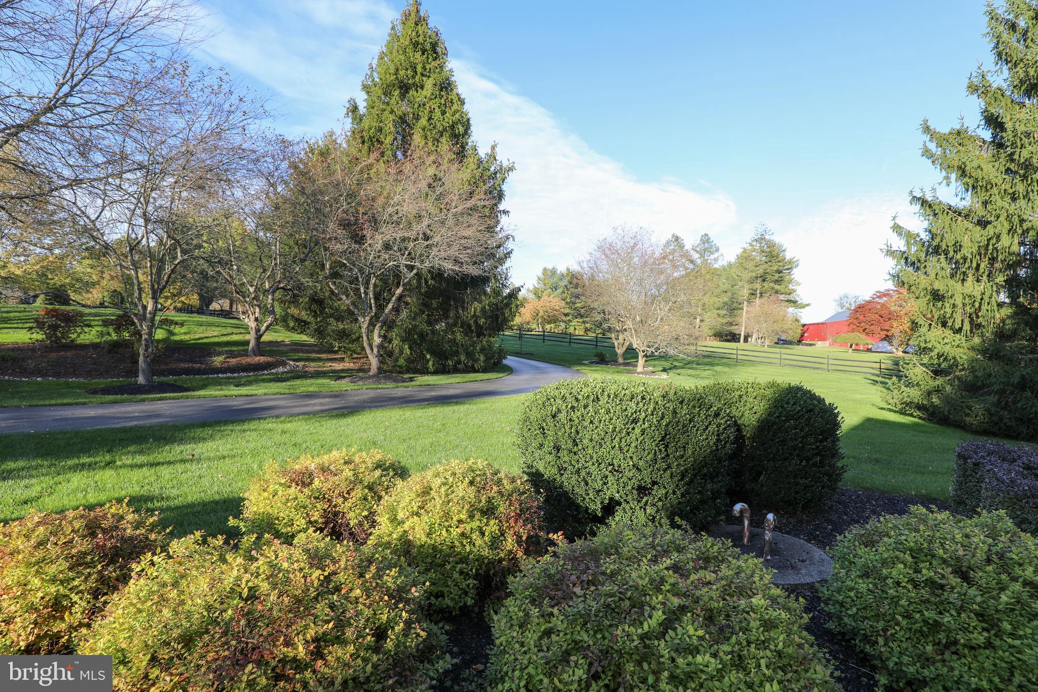 107 Whisper Wood COURT