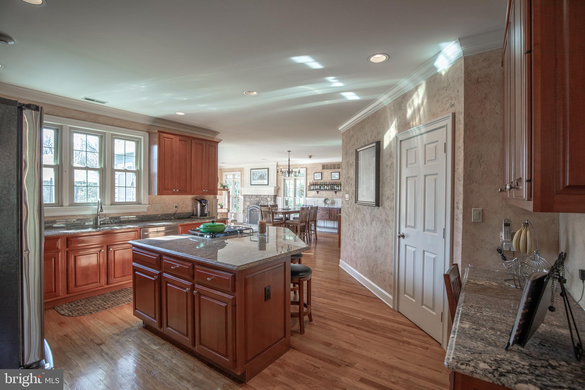 107 Whisper Wood COURT