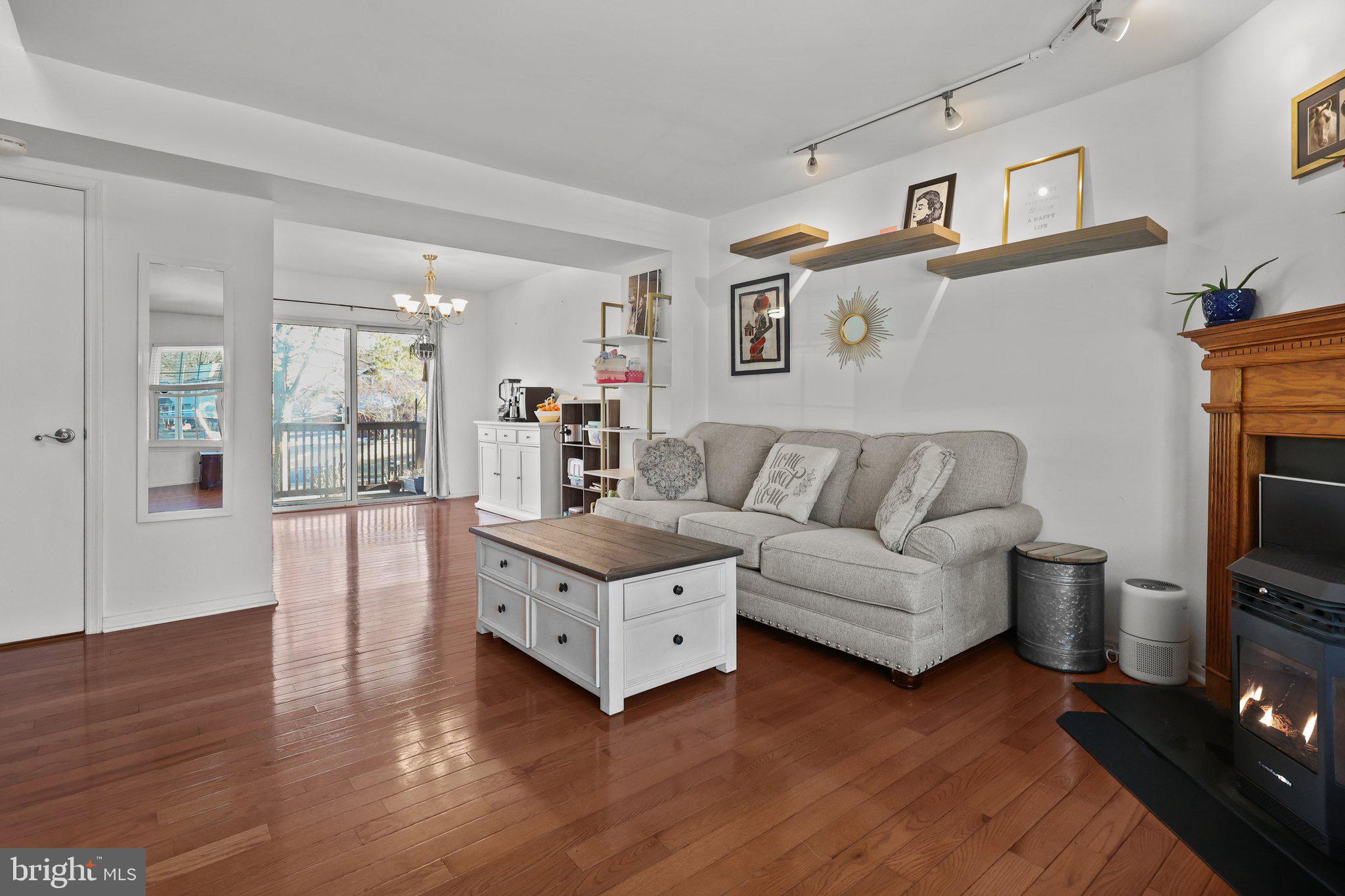 12 Old Mill Ln
