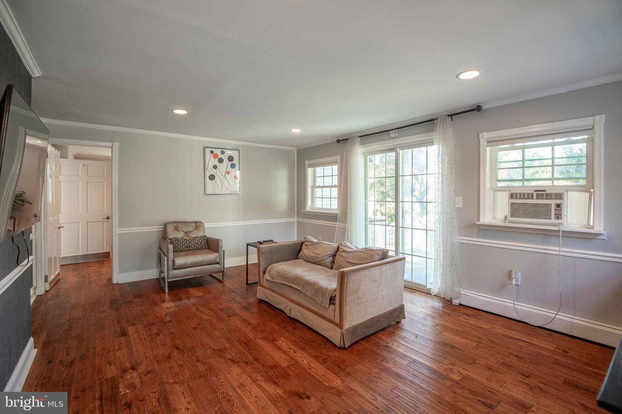 732 Bustleton Pike