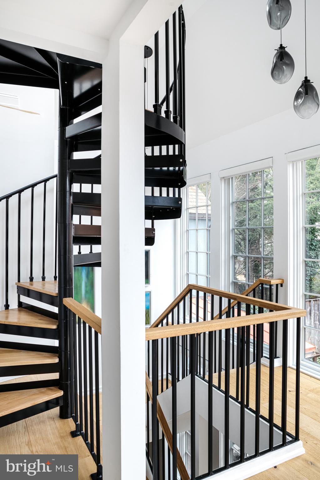 106 Penn St
