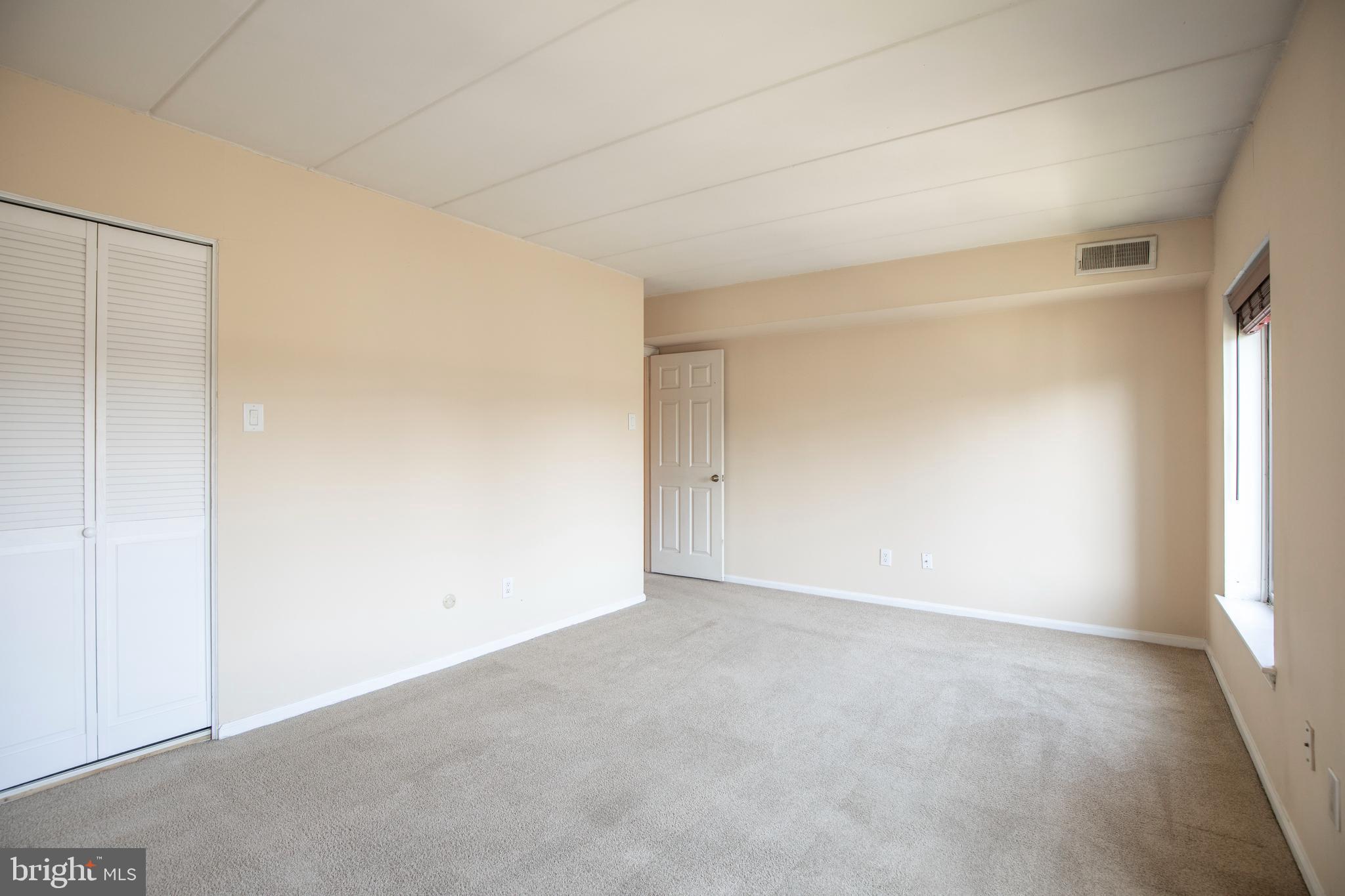 41 Oakridge Dr