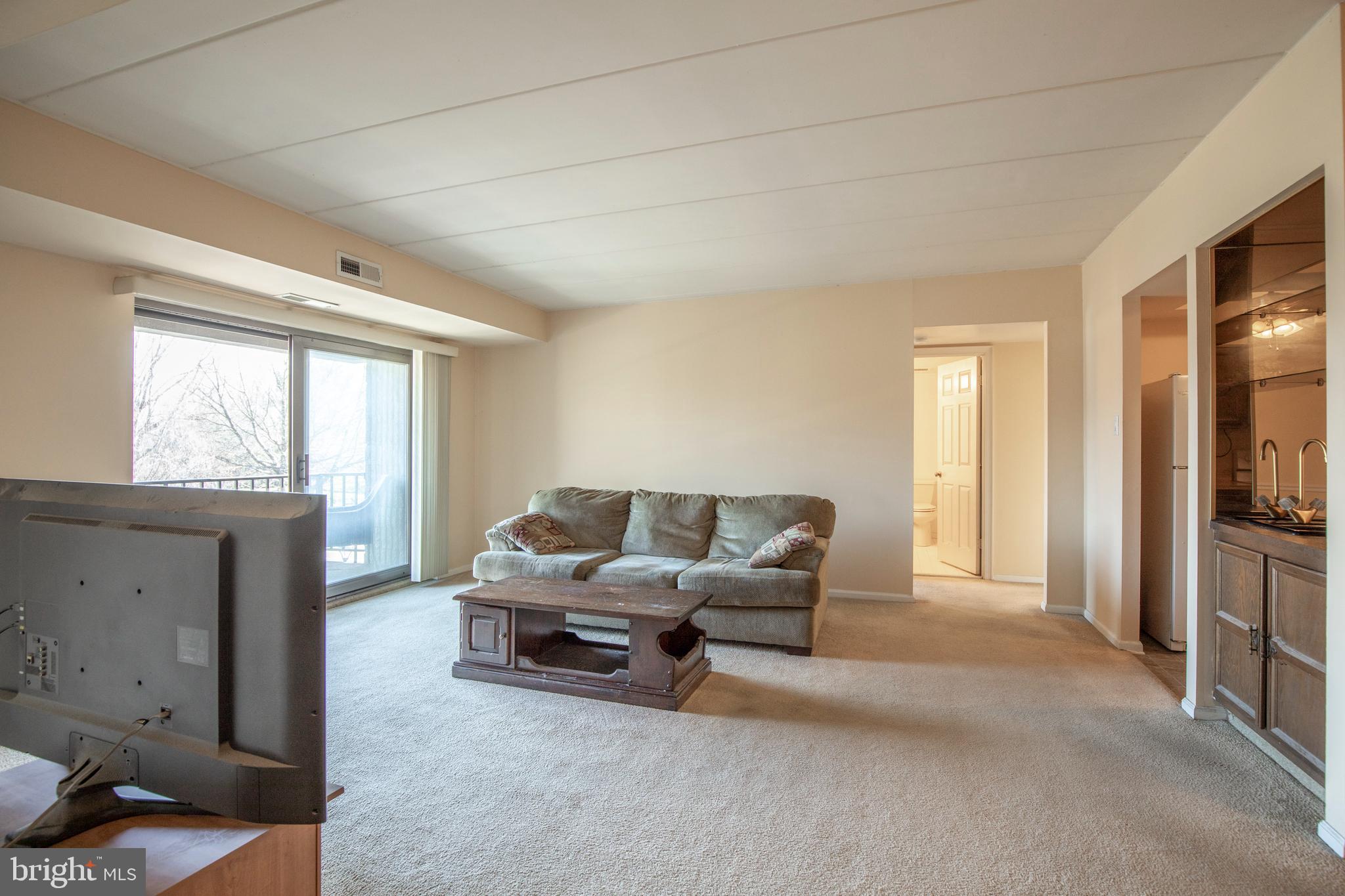 41 Oakridge Dr