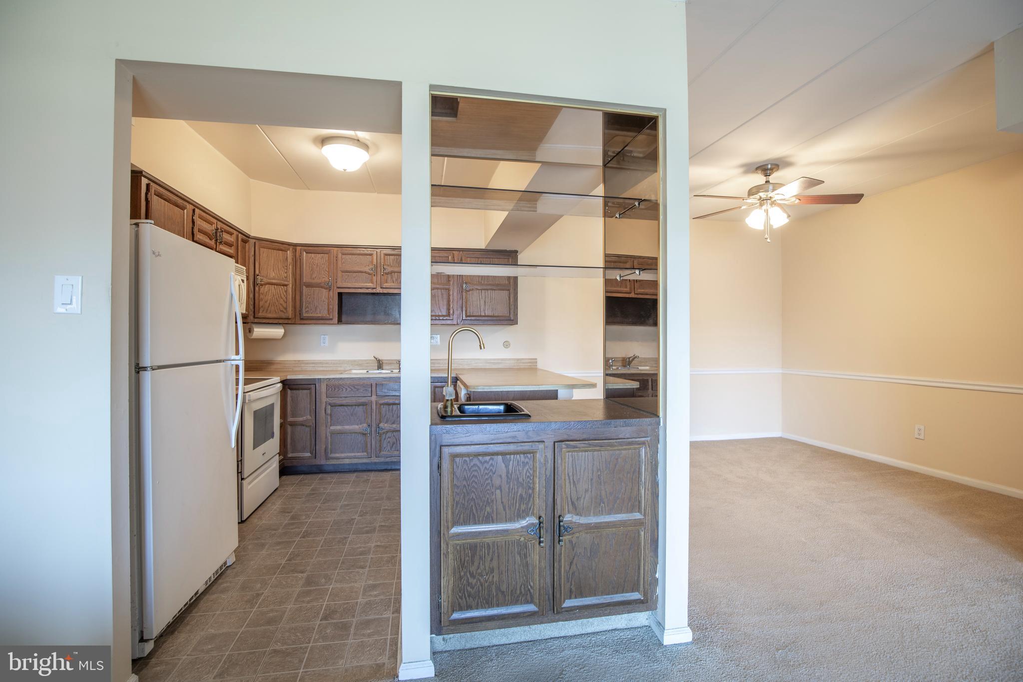 41 Oakridge Dr