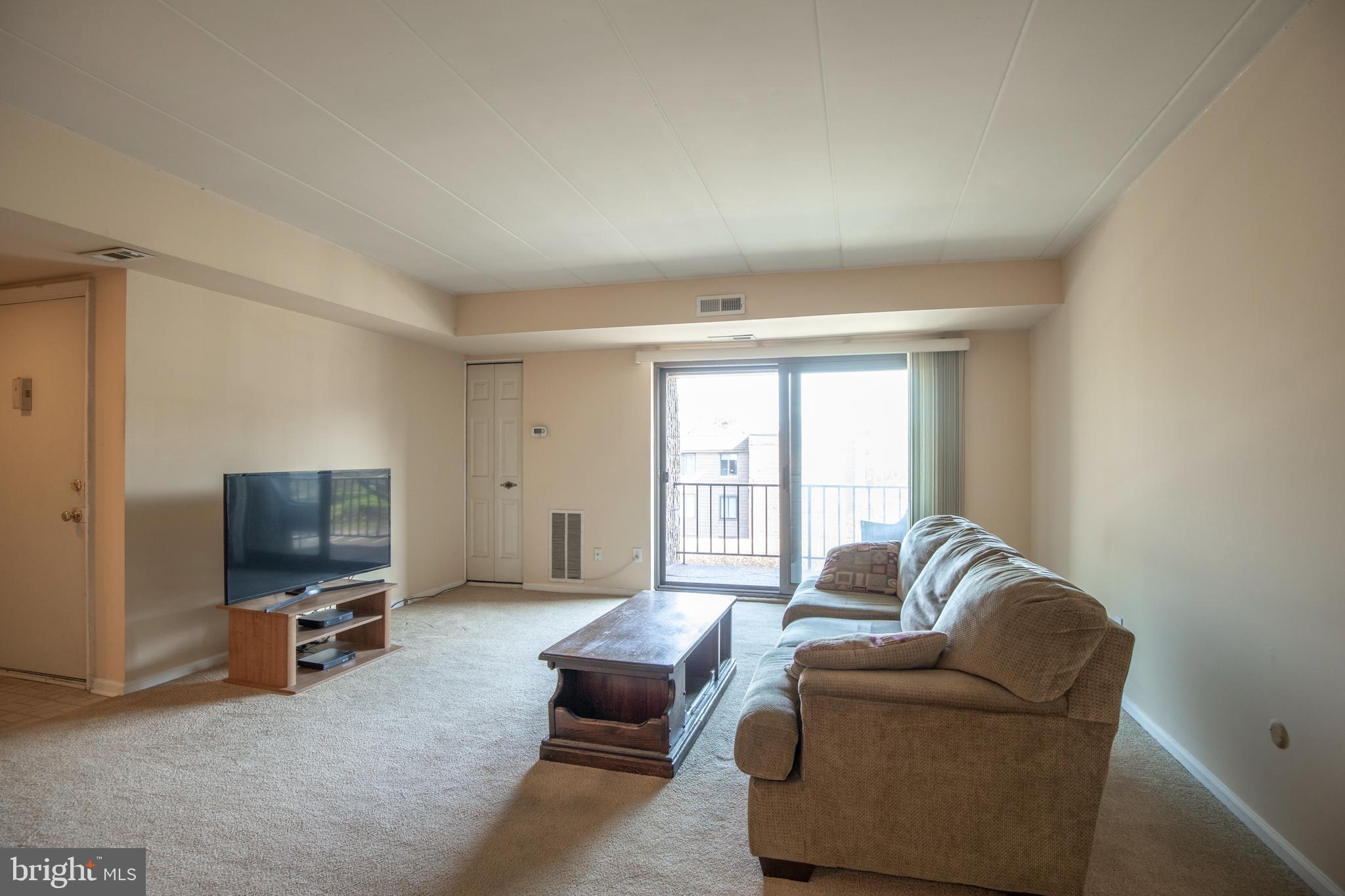 41 Oakridge Dr
